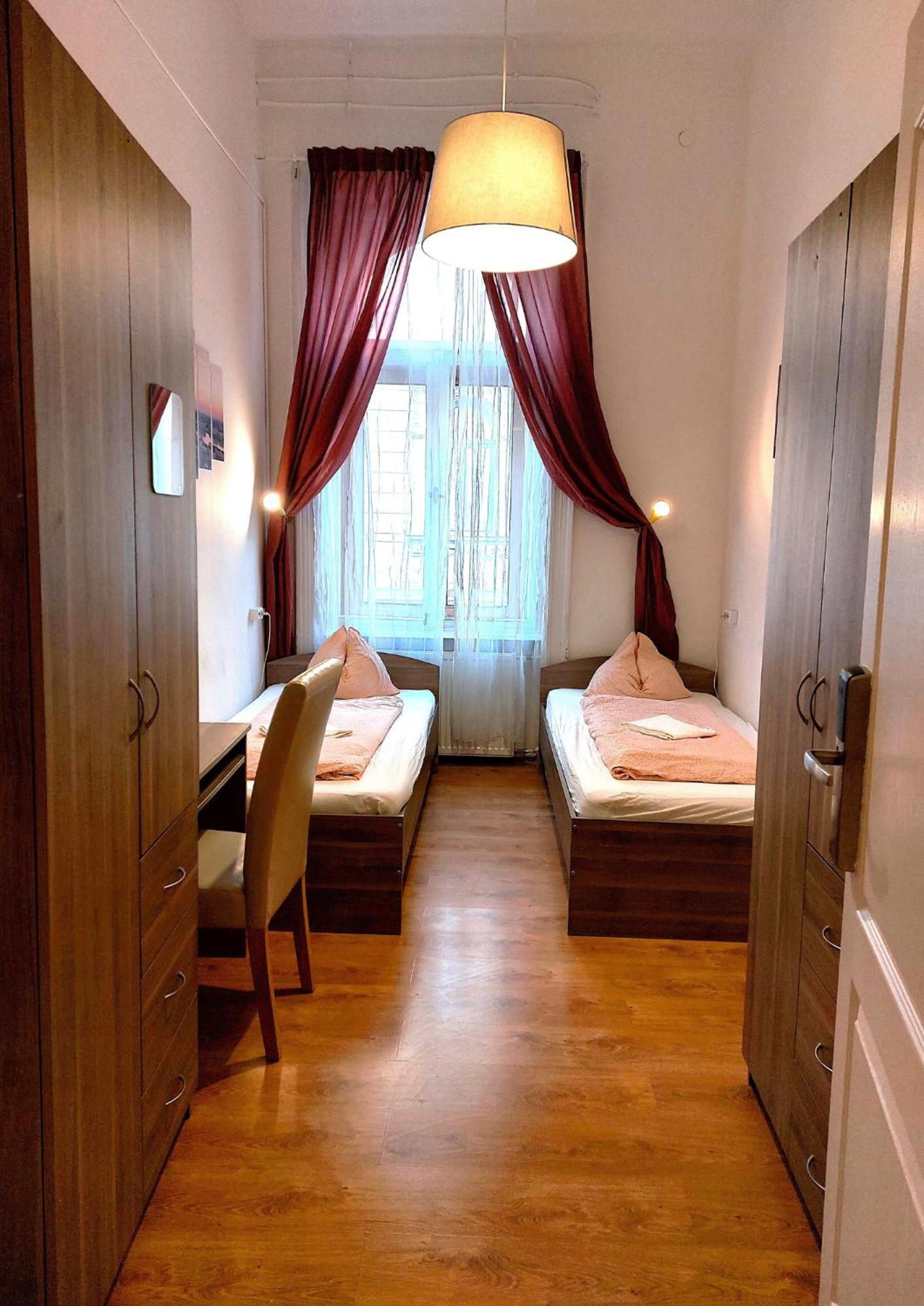 Goodmo Budapest Smart Rooms ภายนอก รูปภาพ