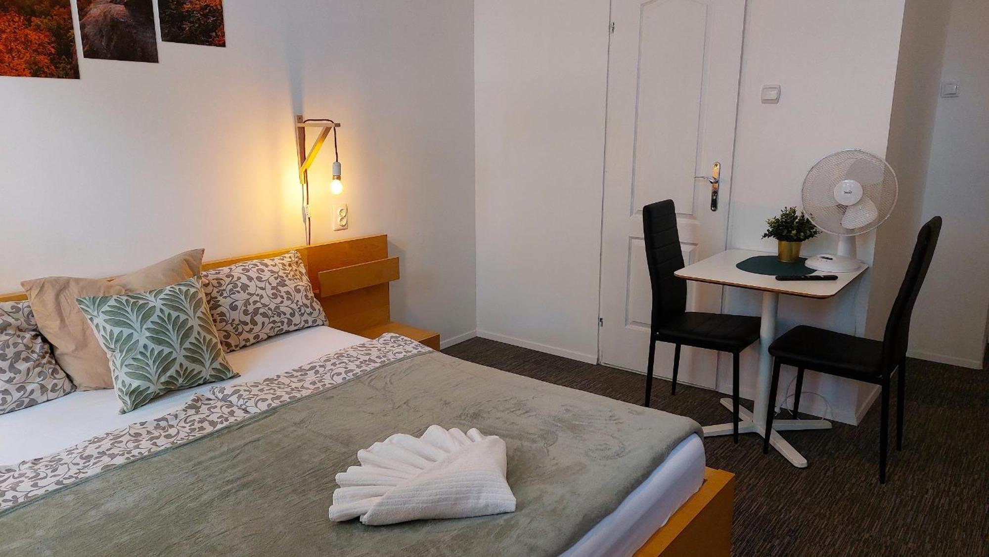 Goodmo Budapest Smart Rooms ภายนอก รูปภาพ